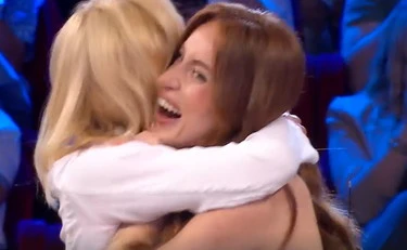 Affari Tuoi, clamoroso: Ethel vince una macchina dopo soli tre tiri