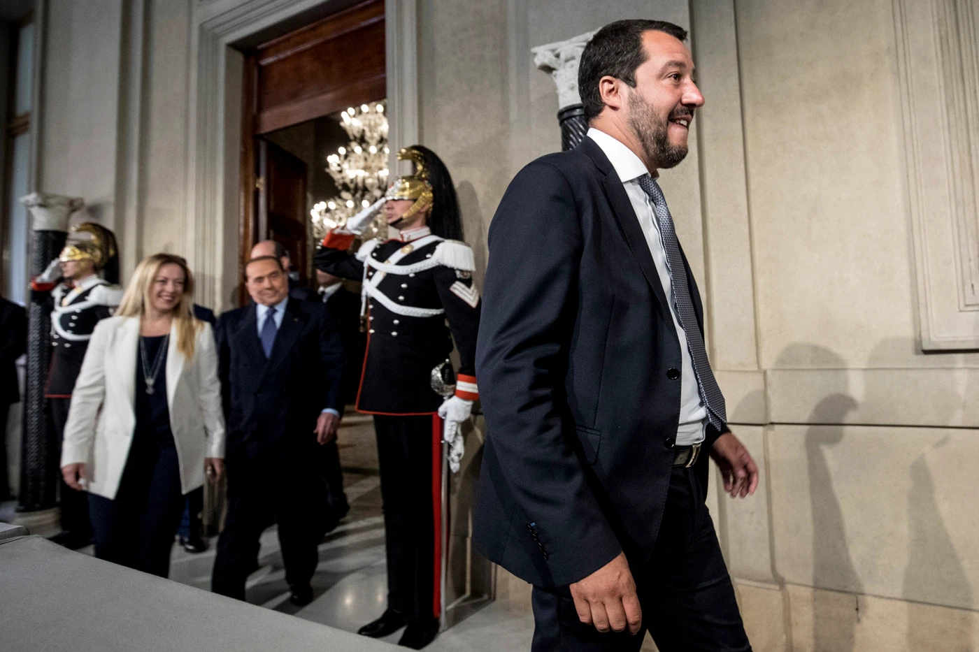 Matteo Salvini gelido sul centrodestra: "Se ho sentito Berlusconi e la Meloni? No, oggi...". Cosa li divide