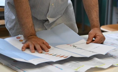 La Russia e il "tentativo di condizionare le elezioni". La bomba sul voto 2027