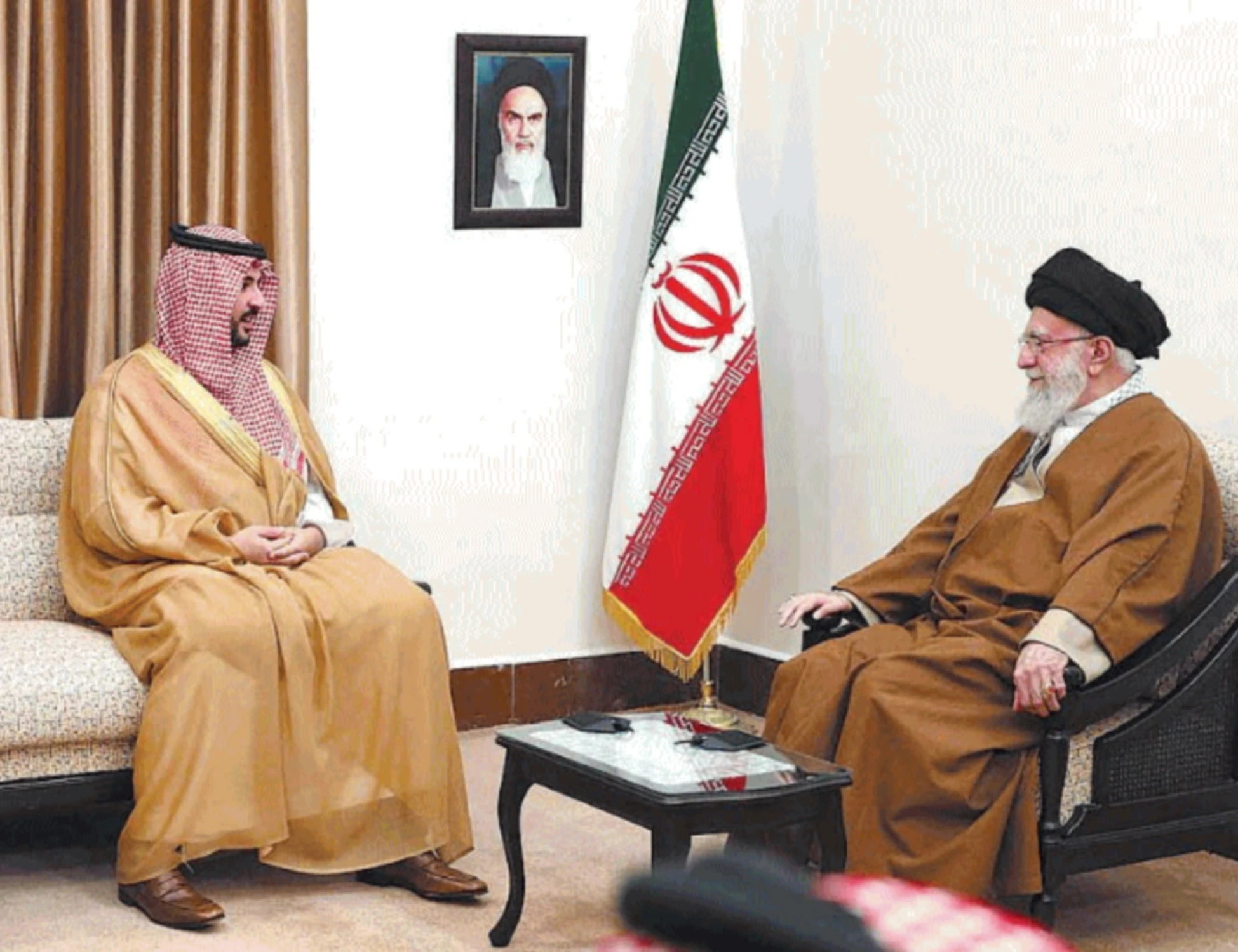 Iran, gli arabi si godono la fine del nemico sciita