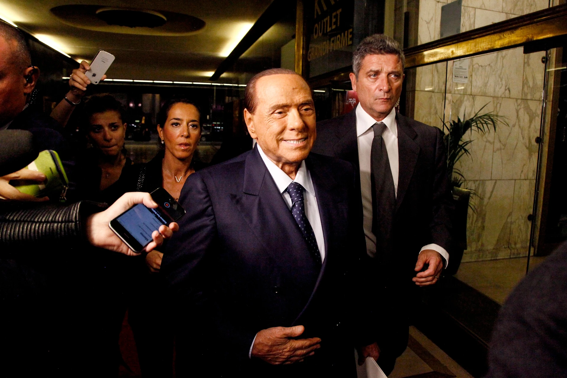 Silvio Berlusconi, la voce dal cuore di Forza Italia: la Lega sta per scoppiare. "Fronda, divorzio imminente"