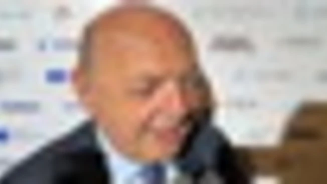 https://media.liberoquotidiano.it/lpTmQGI95M3fDBZGwZJou8xfafxdWT1ZARdEkUYp0tU/width:800/quality:90/aW1hZ2VzLzIwMjYvMDYvMDUvMDkzNTIwMDI4LTZjYWY3YjdhLWIwYjMtNDQ1My1hOGMyLWQ2YjNjNzg4ZGM0Yy5qcGc.webp