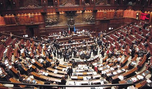 Il partito dei voltagabbana:in 5 anni sono 180 le poltroneche hanno cambiato padrone