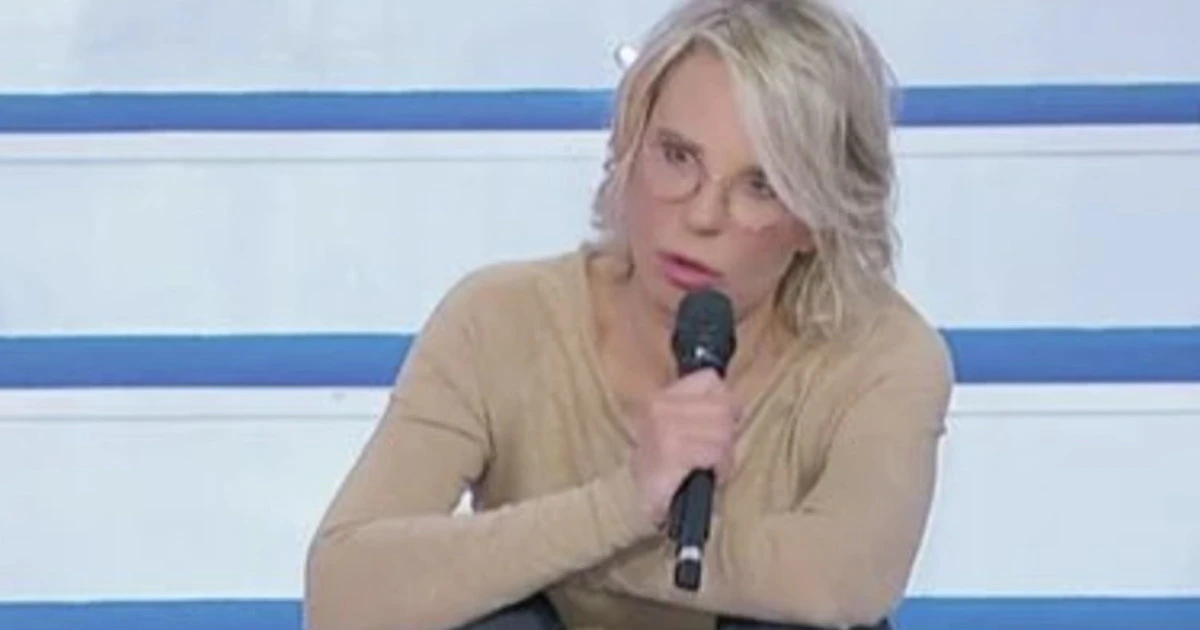Uomini e Donne, "un po' strega": l'ex cavaliere vuota il sacco