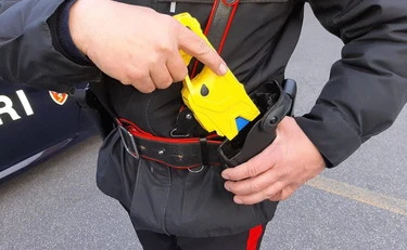 Genova, fermato col taser, muore in ambulanza: secondo caso in pochi giorni