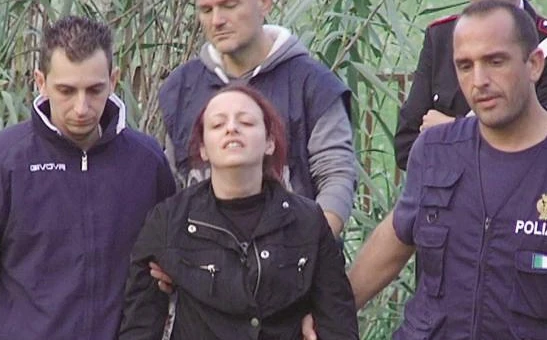 La vicina di casa di Veronica a Oggi: "Vi svelo cos'è accaduto la sera prima dell'omicidio..."