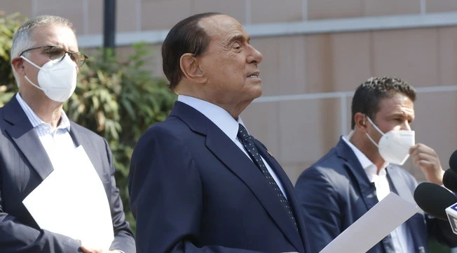 Silvio Berlusconi: "Accolgo l'appello di Sergio Mattarella". Ma pone delle condizioni: un messaggio a Conte e Giorgia Meloni
