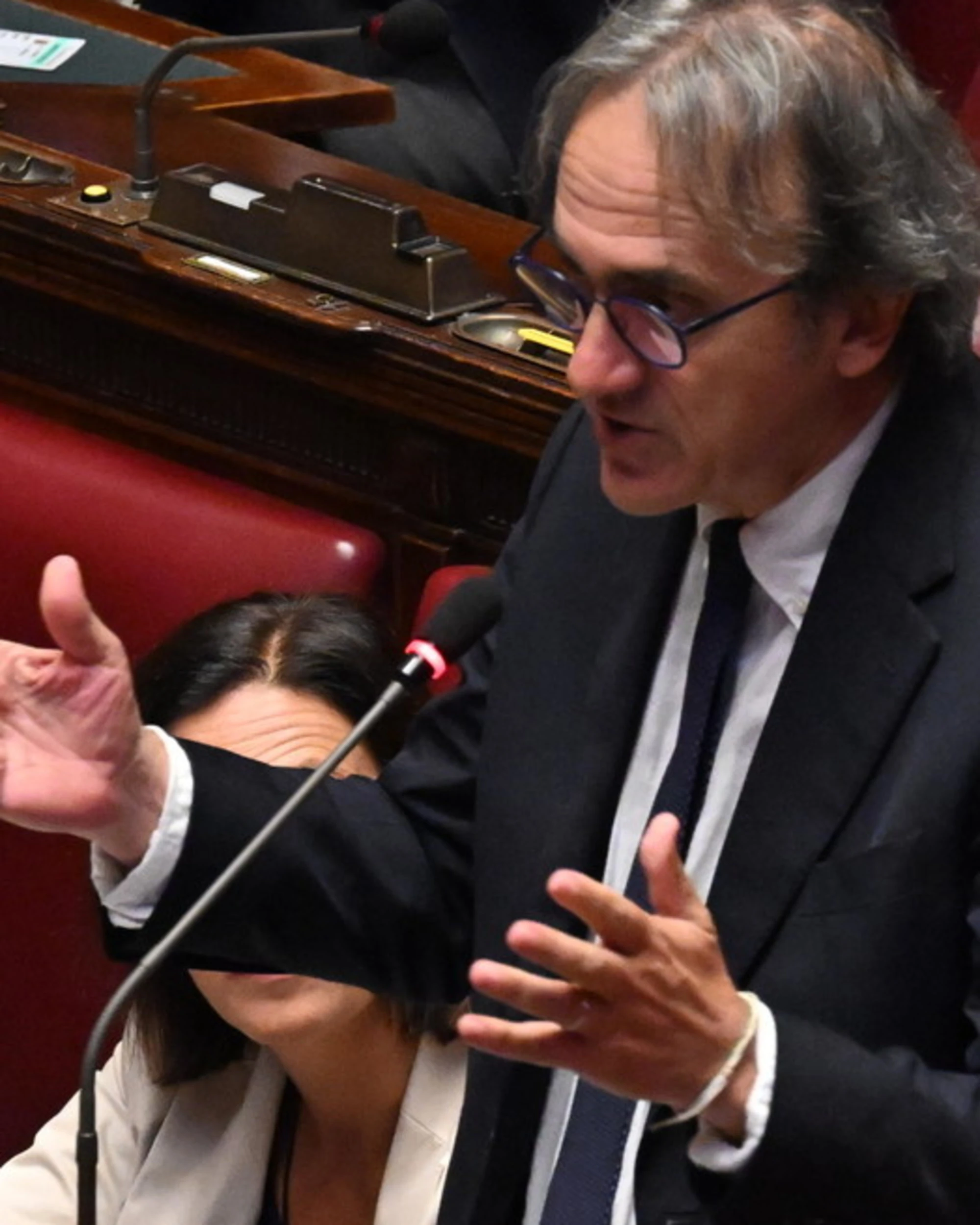 Angelo Bonelli, il delirio: "Jet a Sigonella per spiare la Flotilla"