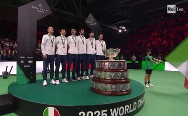 Coppa Davis, Aldo Grasso attacca il Tg1? Tre autogol in poche righe