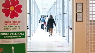 Bollettino 27 marzo: 59mila casi e 82 morti. Contagi in calo per tre giorni consecutivi, Covid addio?