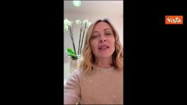 Gli auguri di Giorgia Meloni alle mamme: "Forza sovrumana e amore infinito. Grazie"