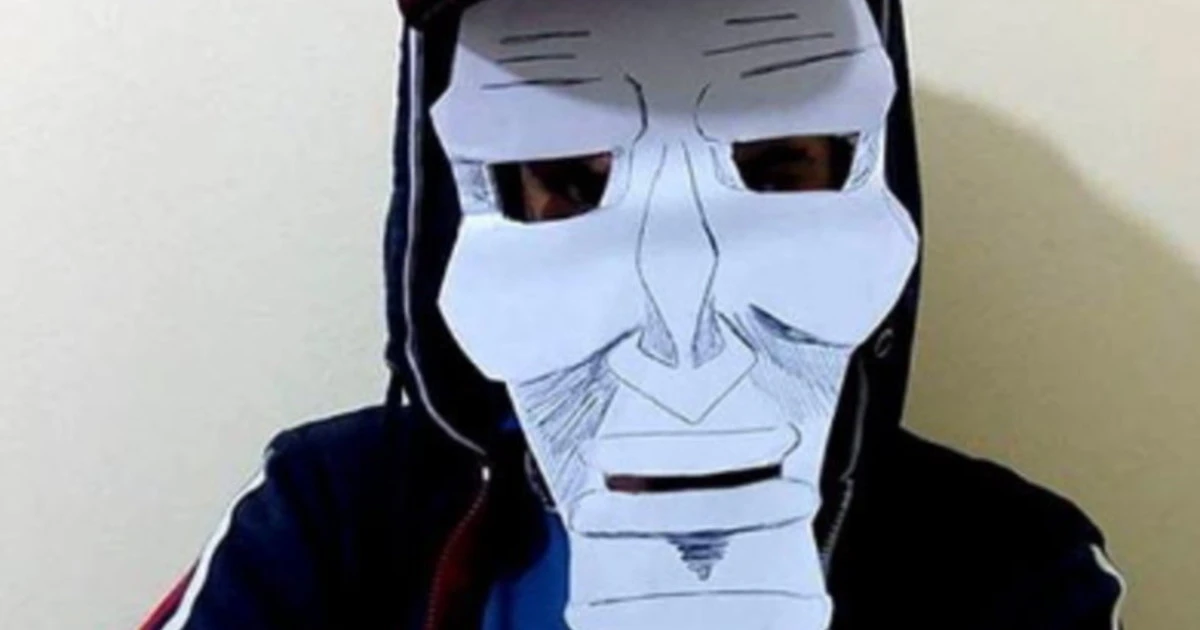 Matteo Salvini, il balordo lo insulta con Picasso? "Testa di ca***". Il leghista lo umilia in pubblico