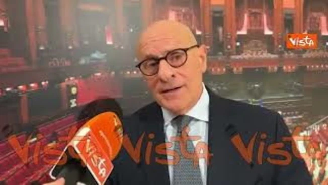 Manovra, Rampelli (FdI): Di fronte ai dati alla sinistra non resta che dire 'Rivoluzione è rinviata'