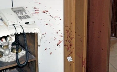 Garlasco, l'arma nell'asciugamano e Chiara in ginocchio: ecco la sequenza della mattanza