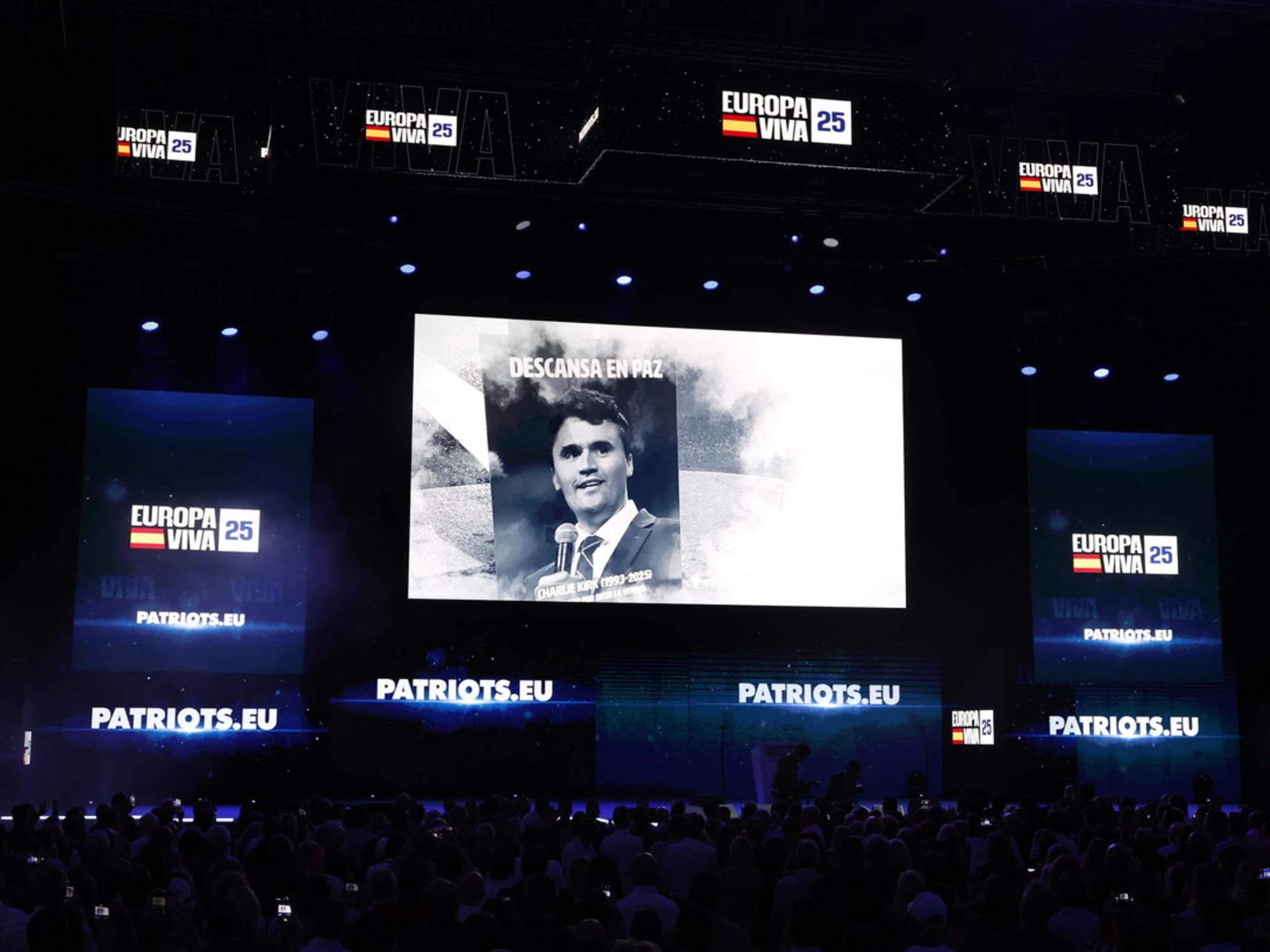 È tempo di difendere chi non è allineato col pensiero dominante