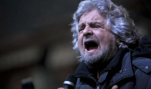 La valanga Grillo fa tremare il Pd: ora Bersani guarda ai Cinque stelle
