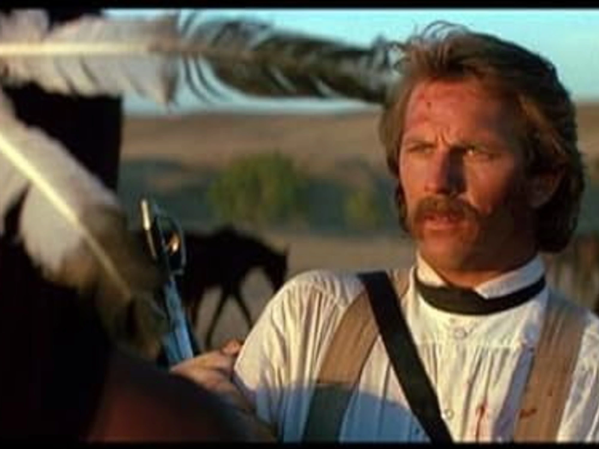 Balla coi Lupi, la star del film condannata all'ergastolo per pedofilia