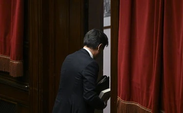 https://media.liberoquotidiano.it/m81kz9Xaw9baOdVYI7_CaKnRJBwovUHUxChv1wbCo-8/width:800/quality:90/aW1hZ2VzLzIwMjYvMDUvMDkvMTExNTI2MzQ0LTljYTA2MmQ1LTUxYjQtNDljOS04Mjg2LWFhYzg0NDlkYzc0OC5qcGc.webp