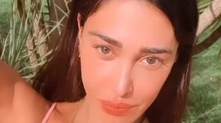 Belen Rodriguez, fine corsa per De Martino? Il gesto che insospettisce i fan