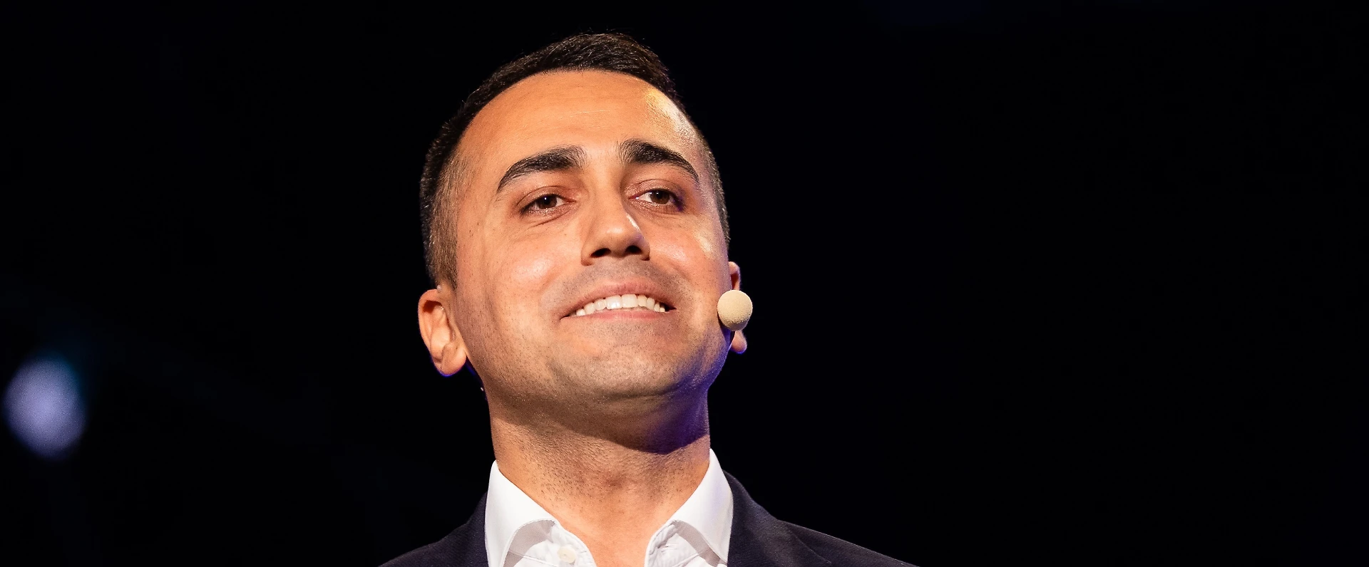 Luigi Di Maio annuncia "un evento di coalizione col Pd" prima del voto in Umbria e chiama Matteo Renzi