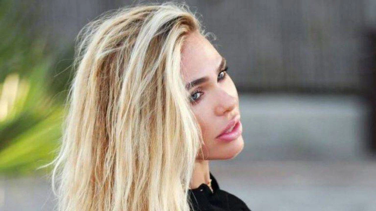 Ilary Blasi, una nuova batosta per Mediaset dagli ascolti: Eurogames pareggia con le Iene e perde con la Rai