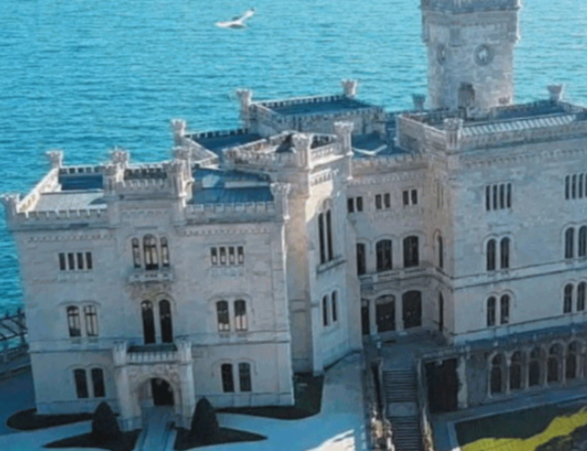 La reggia da sogno degli Asburgo diventata il castello maledetto