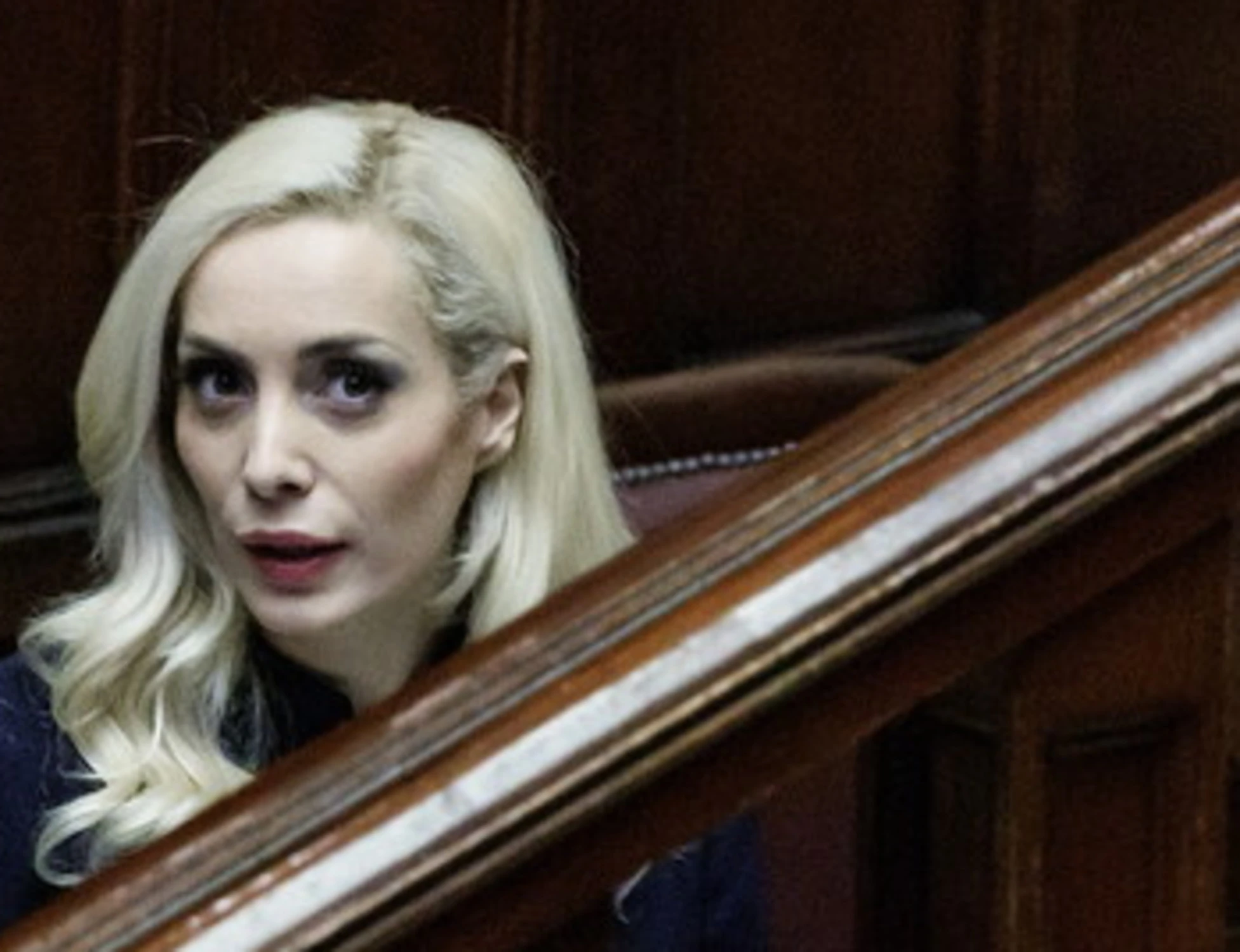 L'amore di Marta, Giorgetti e il Trota. Parlamentari runner