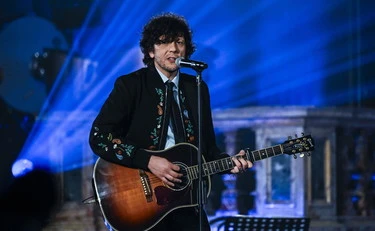 Ermal Meta, "quando è morto il dittatore": così si vive in un regime comunista