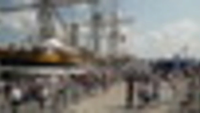 Oltre 10 mila persone sull'Amerigo Vespucci nella tappa a QuÃ©bec City