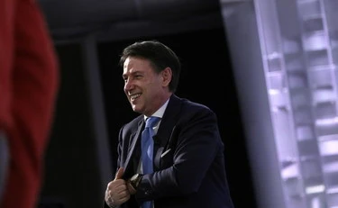 Angelo Meloni cancellato ma il cherubino Conte resta: l'ultimo clamoroso caso