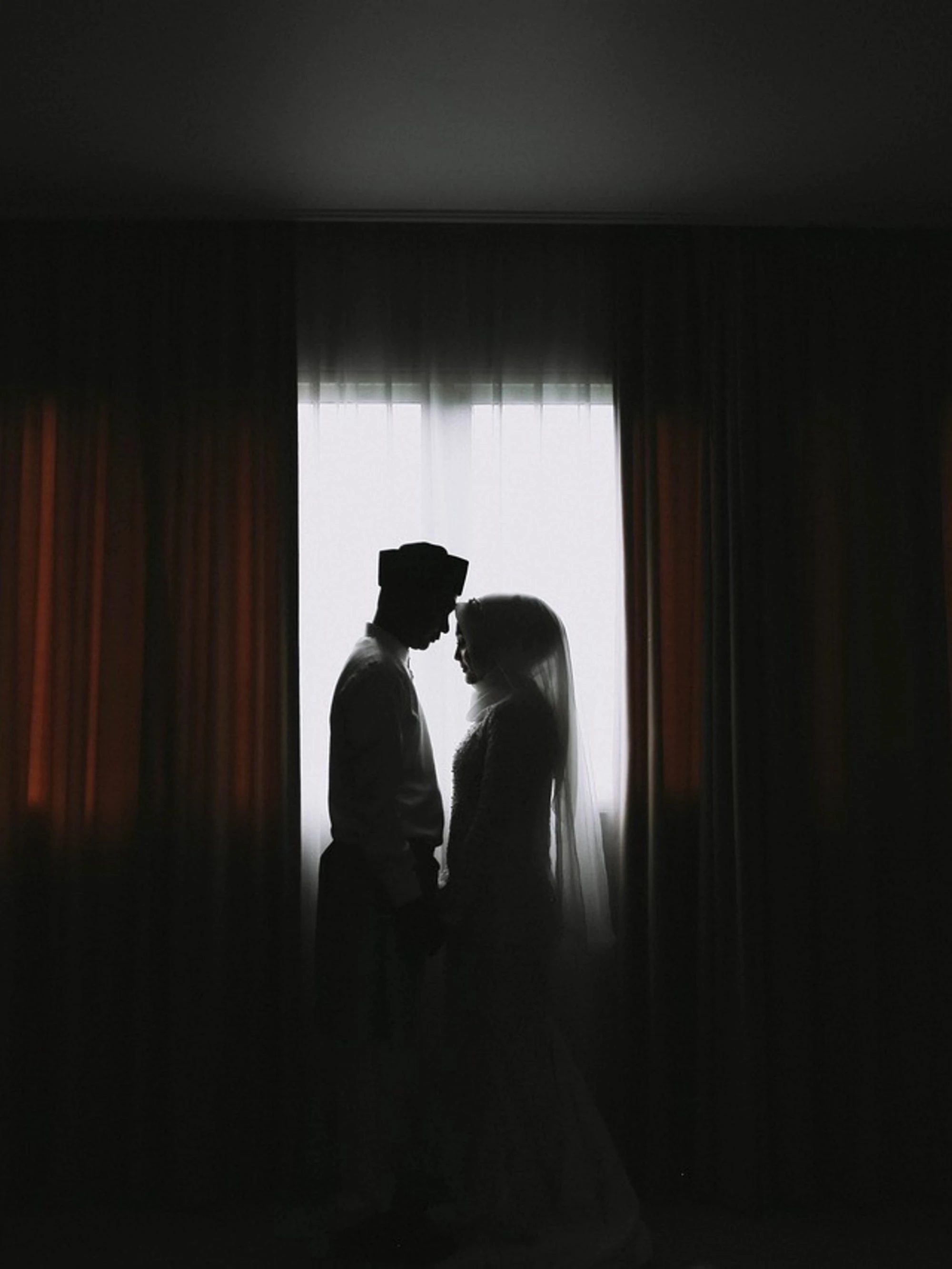 Commando armato al matrimonio: due morti tra cui la sposa