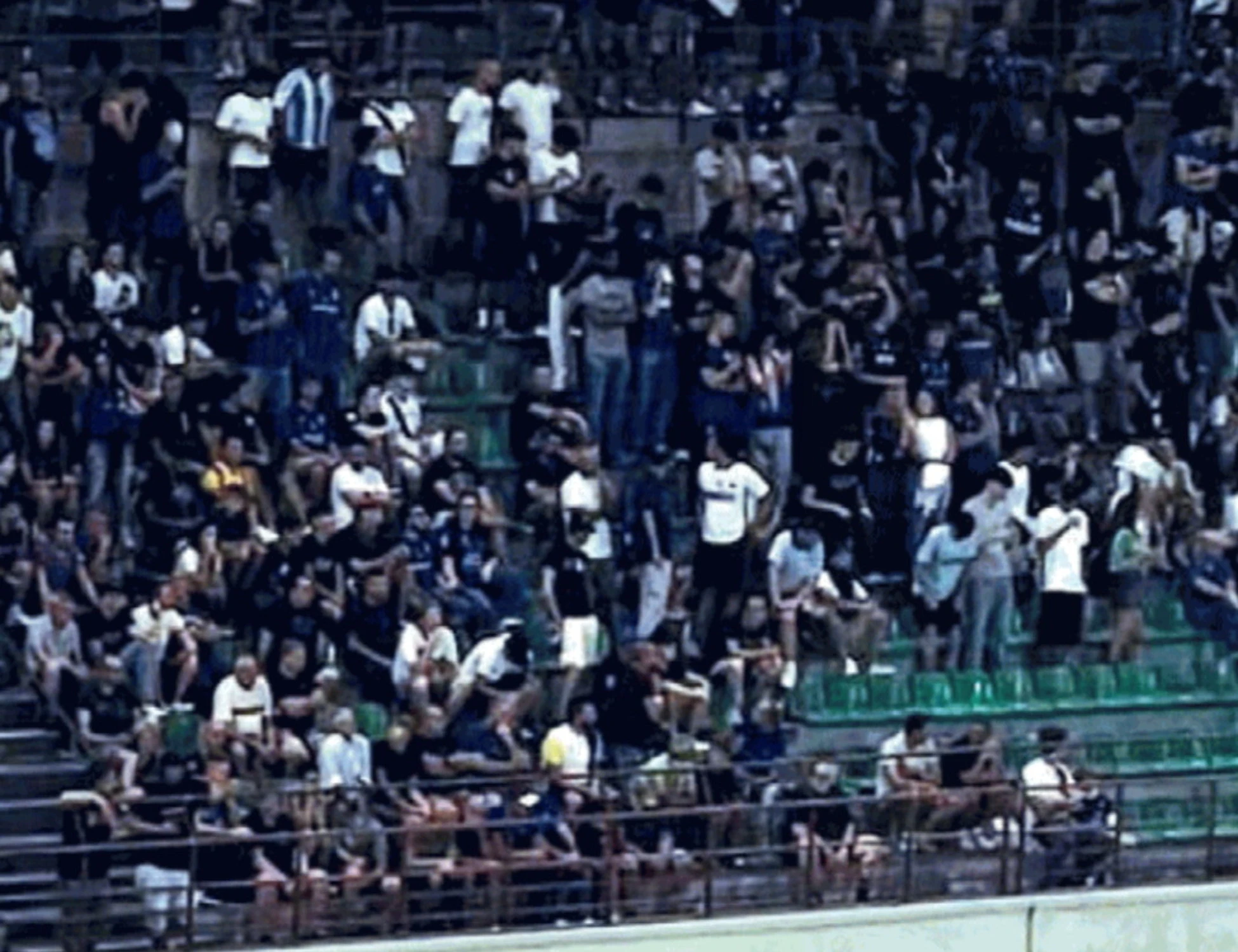 Milan e Inter senza i loro cori: così San Siro non è San Siro