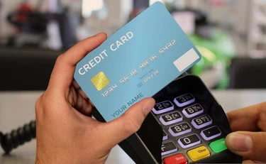 Sconti sotto i 30 euro: cosa cambia per i pagamenti con carta