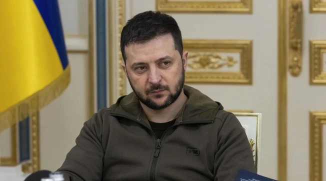 Volodymyr Zelensky, i generali pronti alla diserzione: chi lo tradisce. Verso la resa?