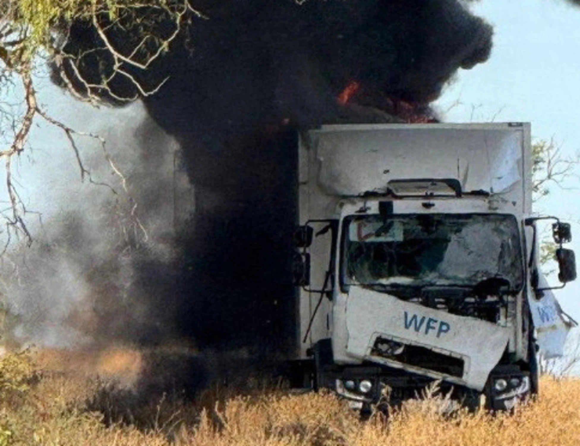 Russia attacca convoglio Onu, "un italiano a bordo": cosa sta succedendo