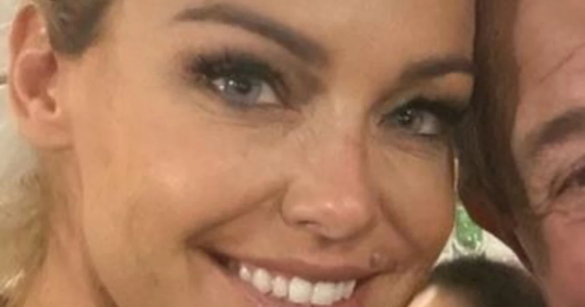 Gf Vip, Sonia Bruganelli e la pugnalata ad Adriana Volpe: con chi si fa la foto, reazione scomposta