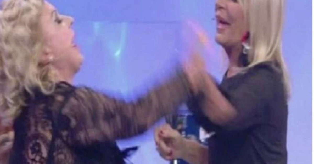 Gemma Galgani e le risse con la Cipollari a Uomini e donne: "Tutto vero, ci sto male". Gira una voce: perché Tina la insulta