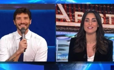 Stefano De Martino al Tg1: "Sanremo? Sto già pedalando"