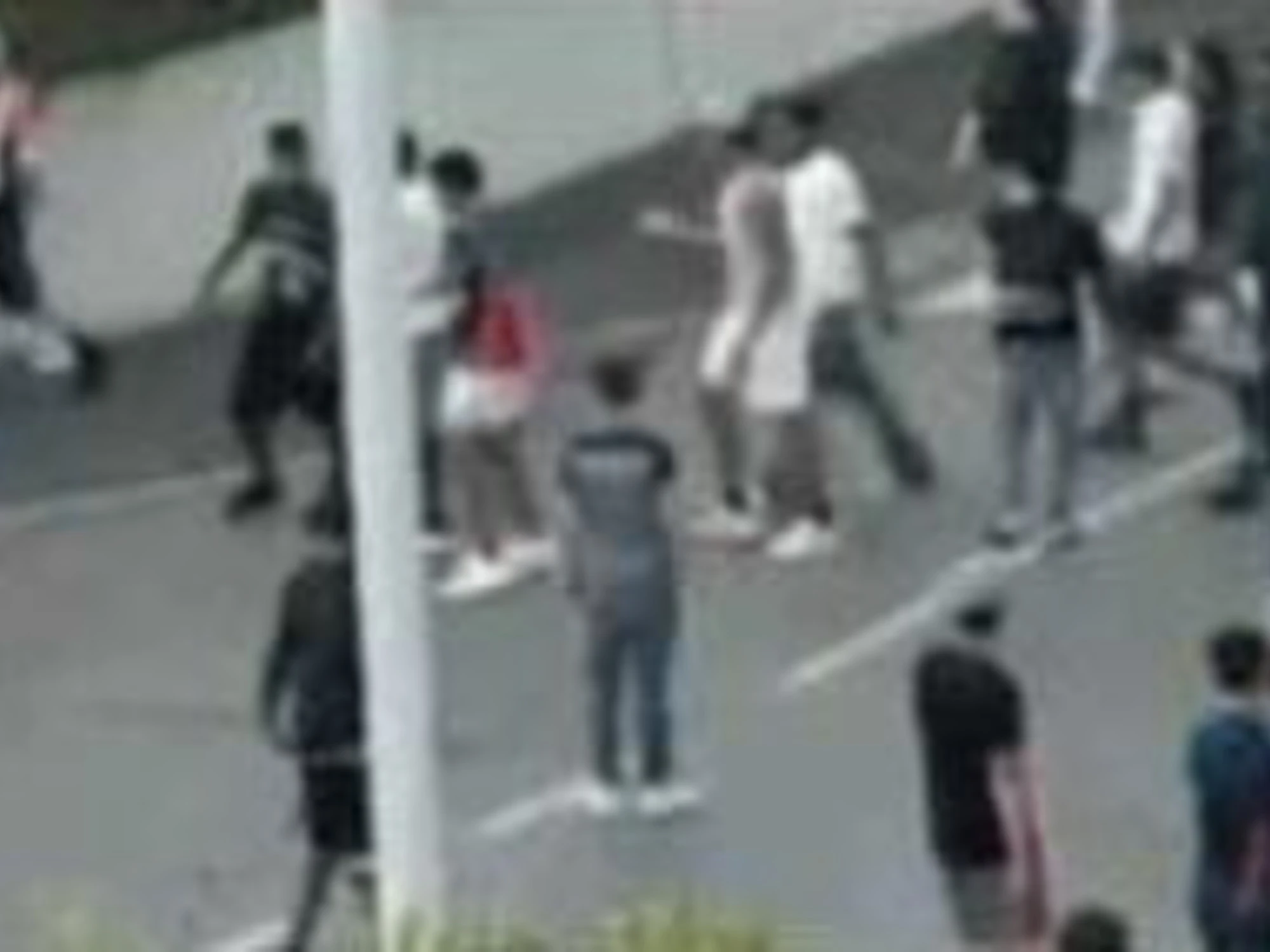 Risse, furti e aggressioni La carica dei maranza sulle località di vacanza