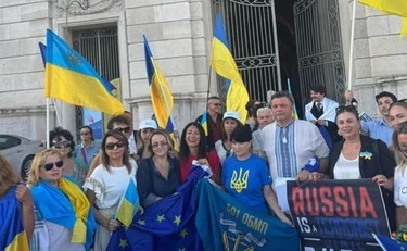 Pina Picierno e il neonazista: nella foto il disastro della dem