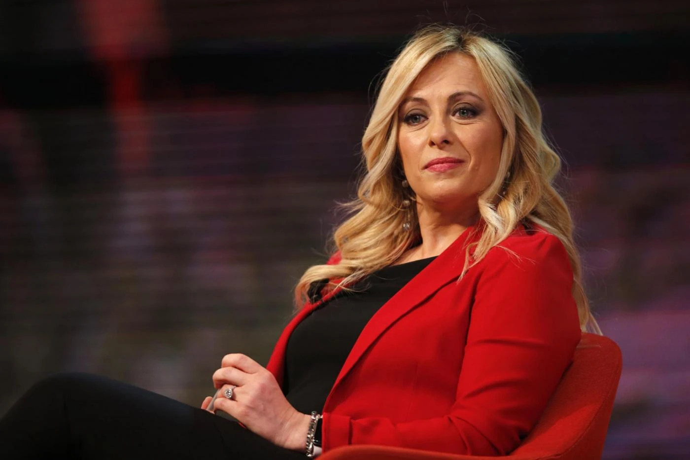 Luigi Di Maio, Giorgia Meloni lo massacra: "Come un flacone del vuoto a rendere. Se non fosse ridicolo, sarebbe spaventoso"