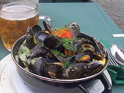 Molluschi 'ecofriendly', per cozze e vongole accoppiata vincente con la birra