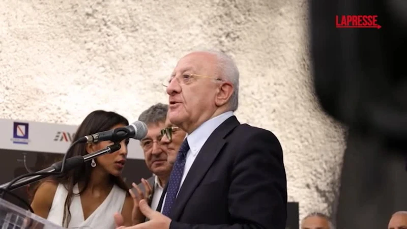 https://media.liberoquotidiano.it/mPcnLlD7uJEjzbCzE6ENpiFd1cBjgMYQPZlC0ArkF9o/width:800/quality:90/aW1hZ2VzLzIwMjUvMDkvMTIvMDkyMDM4MjU3LWU1MjllNGI0LWU0MzMtNDI2MS1hZGQwLWQ5ZDBhMzA3ZjVjZC5qcGc.webp