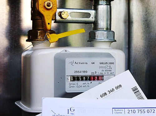 Gas, la rivoluzione in bolletta:pronto un taglio dei prezzi del 7%