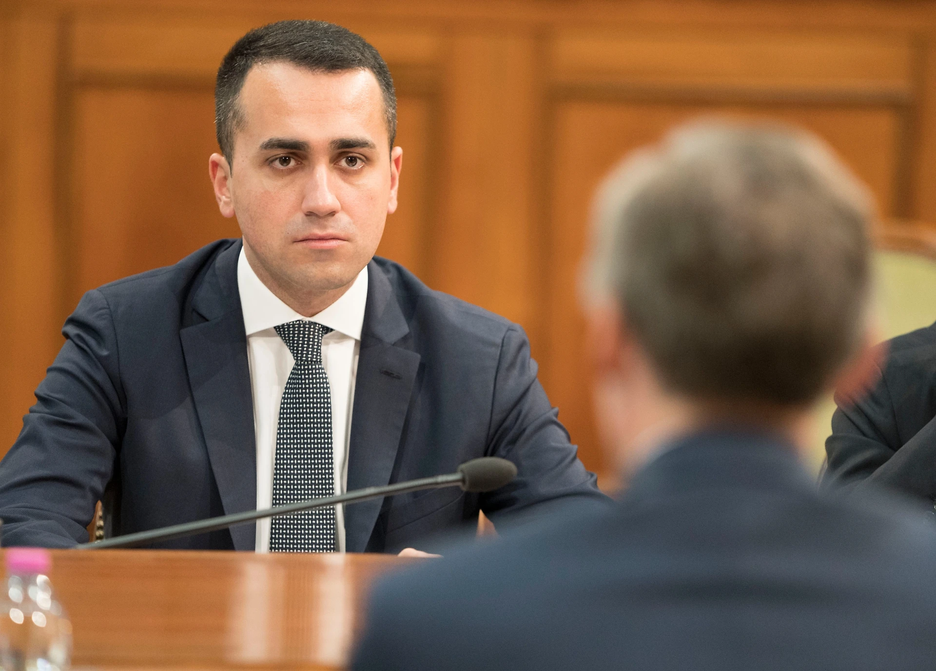 Luigi Di Maio, in Sardegna rischio doppio: voti dimezzati e finire dietro anche al Pd