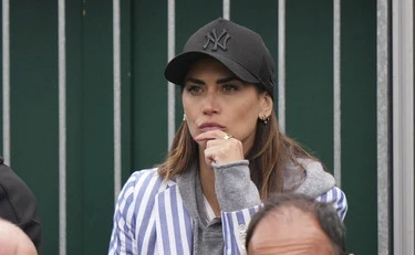 Melissa Satta, lo sfogo: "Mio figlio mi ha chiesto di uscire con gli amici a Milano, gli ho detto no"