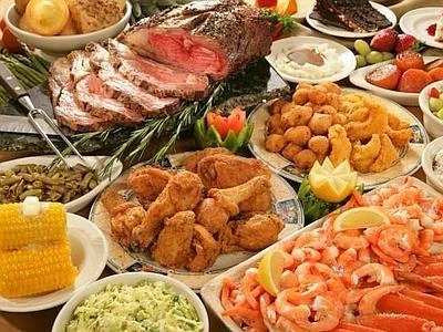 Coldiretti, per 7 italiani su 10 cenone di Capodanno in casa a 66 euro