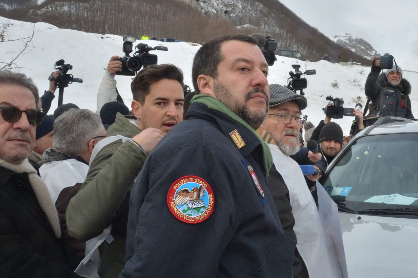 Matteo Salvini asfalta Gino Strada: "La fine della mangiatoia sugli immigrati li sta facendo impazzire"