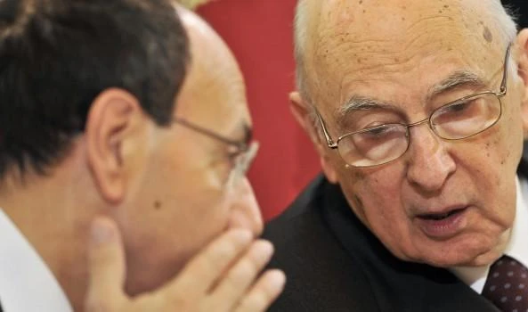 Napolitano: clima avvelenato. Il Pdl: "Non ha fatto nulla per pacificazione"
