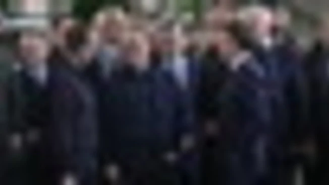 Leader europei da Zelensky: Macron, Tusk, Merz e Starmer a Kiev